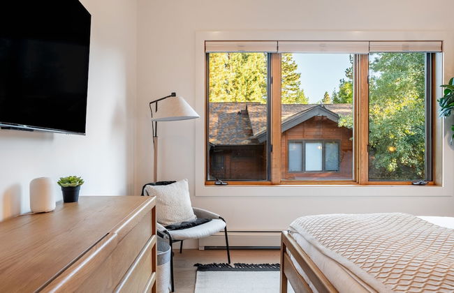 Northwood Mountain Views Sauna Balcony Tahoe Group Retreat - Photo 16