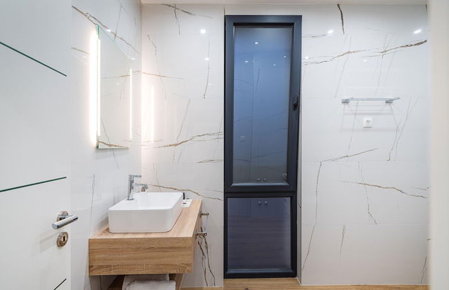 Luxury Villa With Private Indoor and Outdoor Pool - Foto 14