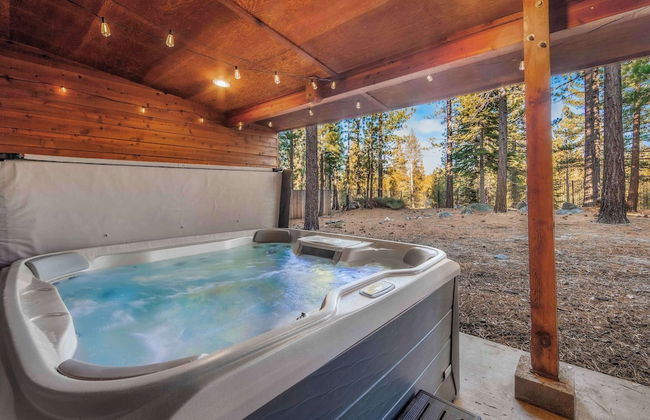 Fully Remodeled Tahoe Retreat with Game Room and Hot Tub - Foto 37