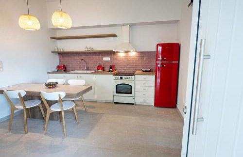 SEMIRAMIS Luxury Apartments - Photo 19