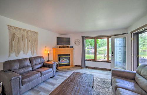 Waterfront Crivitz Property with Lake Access! - Foto 6