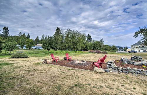 Cozy Port Orchard Home with Grill and Fire Pit! - Foto 18