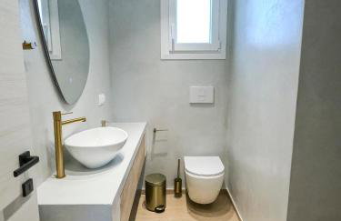 Elea Luxury Apartments - Photo 7