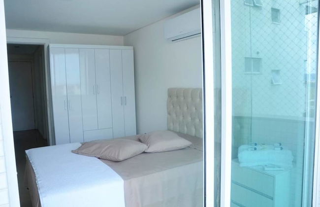 Lindo Amplo 3 Quarto em Prédio Frente Mar - Foto 9