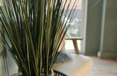 CWTCH COTTAGE Llantrisant 2 bed home - sleeps 4 - Foto 8