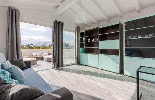 GuestHost - Comfortable Terrace Apartment - Sestu - Foto 15