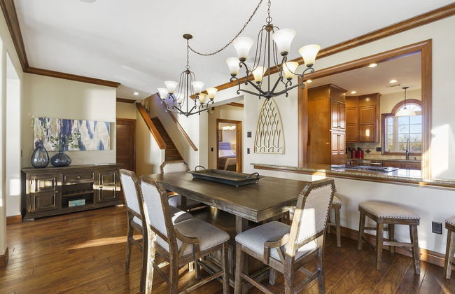 Table Rock Manor at Whitefish Bay - Photo 33