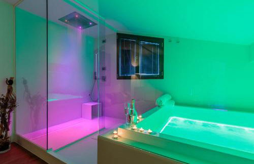 LUXURY VILLA RUBIN with Jacuzzi POOL GYM & SPA near Venice and Padua - Photo 7