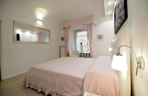 Ludovisi Barberini Grand Apartment - Photo 13