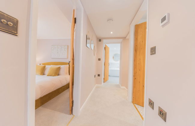 The Flags - Photo 36