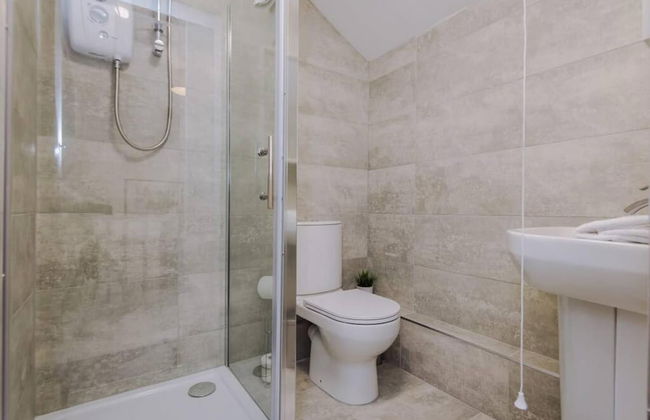 Host Apartments The Roscoe Coach House - Foto 18