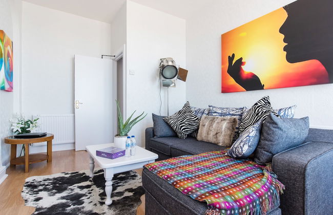 Ar Lan Y Mor Seaside Apartment - Photo 12