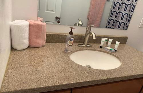 Manchester Manor at Kingston East - Foto 42