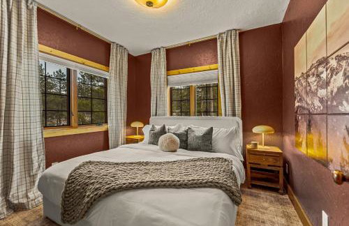 Royal Elk Lodge Hot Tub Sauna Theatre Speakeasy - Foto 43