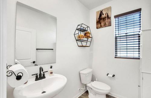 Charming Home Near Six Flags - Foto 11