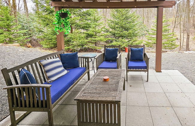 Pond Place by Avantstay Game Room, Deck, Fire Pit - Photo 30