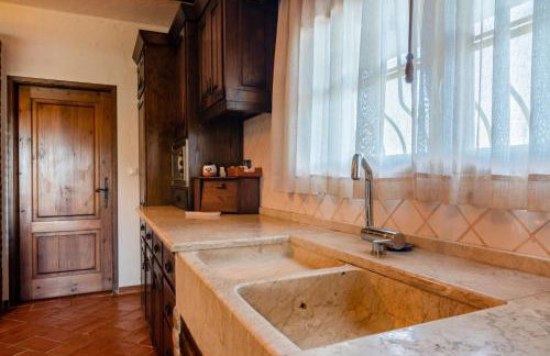 Casa com Piscina Privada em Palmela - Jardim & Estacionamento - Foto 20