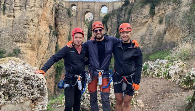 Desfrutando da via ferrata em Tajo de Ronda
