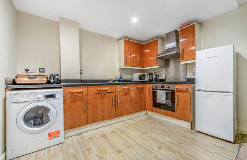 Modern City Centre 2 Bedroom flat in Birmingham - Free parking, Netflix - Foto 7