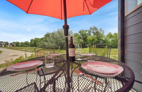 Swanky Townhome Near Old Town, Breweries and River - Foto 25