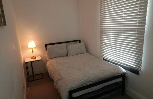 Large newly refurbished house close to harbour Free Parking - Foto 2