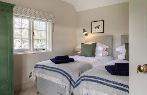 The Walled Garden at Woodhall Estate - Photo 22