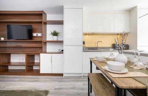 Rest&Recharge at Brookdale House (5 Bedrooms, 15mins to City Centre, Free Parking) - Foto 26