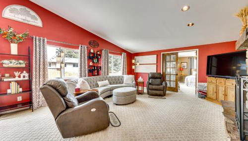 1 Mi to Attractions Getaway with Mtn Views! - Foto 2