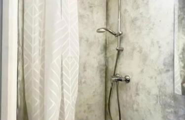 Nice studio with a terrace - Foto 9