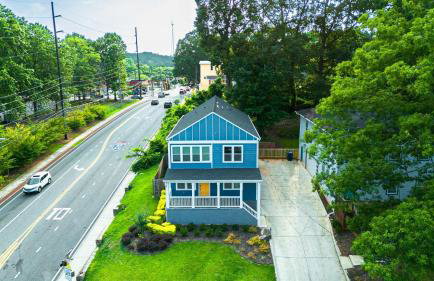 Large Modern Home Centrally located With Hot Tub - Foto 48