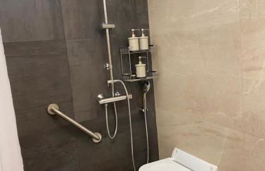 Chez Hélène 3 étoiles, labellisé disabled PMR,pour 4 personnes chiens bienvenus-pet friendly - Foto 14