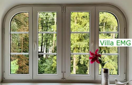 Luxus Ferienhaus Villa EMG München in Moosburg mit Pool, SPA, Kamin, Wald, See für Familien Gruppen bis 24 Personen - Foto 49