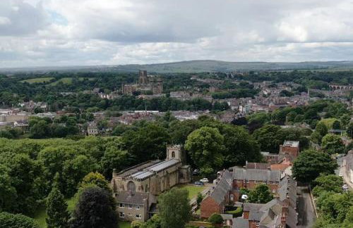 Rhubarb Retreat - Stylish House, Sleeps 5, 10 mins to Durham City & Parking & Garden - Foto 21