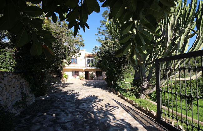 Private & Luxurious Villa With Pool - Lots of Space & Short Walk to the Sea - Foto 32