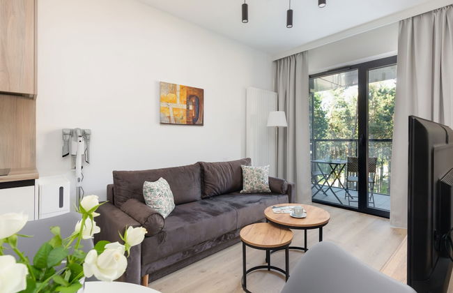 Shellter Suita Flora by Renters Prestige - Photo 1