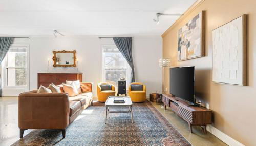 Pool, Walk Restaurants plus Bars on Famous Music Row - Foto 2