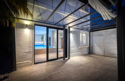 La Villa - Piscine / Karaoké / Jeux - Foto 18