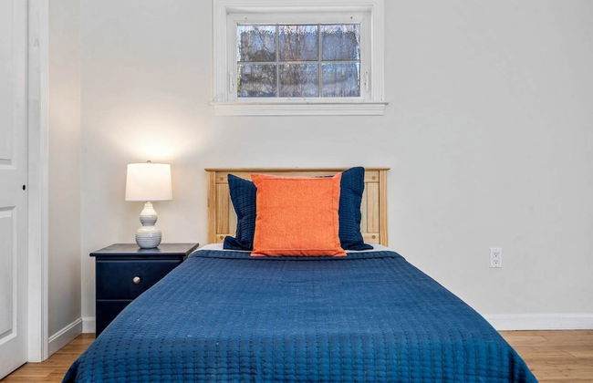 Good Tidings Stay for 8! - Photo 16