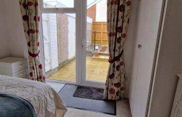 Entire Bungalow between Sea and National Park - Foto 17