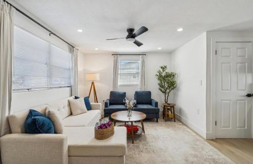 Elegant Largo Retreat, Sleeps 8, 10 Mins to Beach - Foto 11