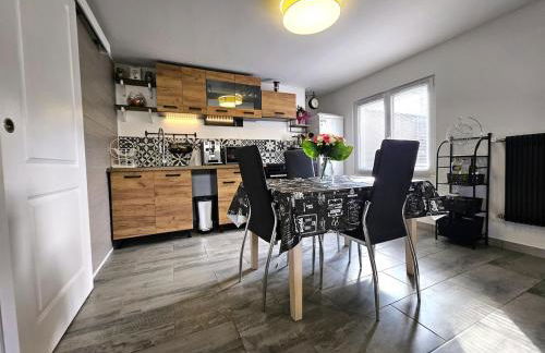 Au veilleur de nuit - Parking privé- Turckheim - Photo 4