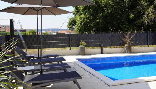 Blue Shell Trogir Apartment - Foto 2, sunbed