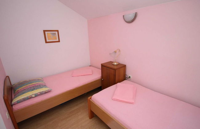 Holiday Home Gea - Three Bedroom Holiday Home With Terrace and Partial Sea View - Foto 2