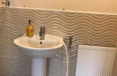 Cosy House near city centre and football stadium - Foto 18