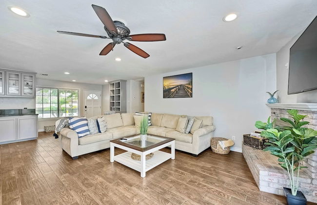 Carlsbad Charm 3 BDR Stunner! - Foto 16