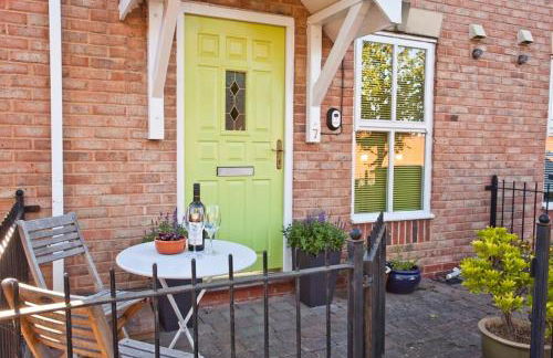 Walking distance to racecourse and city centre - Foto 22