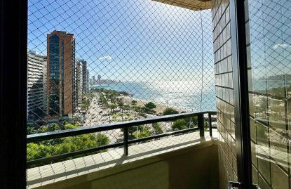 951B golden beachfront 27m air tv - Foto 1