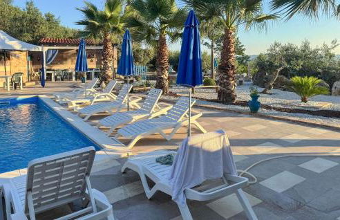 Amazing Home In San Cipirello With Swimming Pool - Foto 11