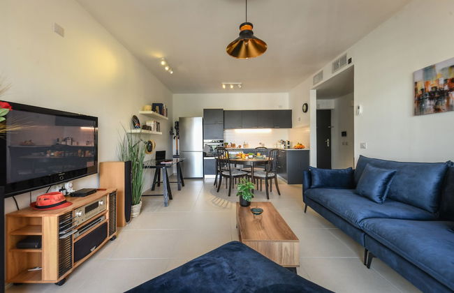 Cozy Nest Apartment with balcony - Foto 13