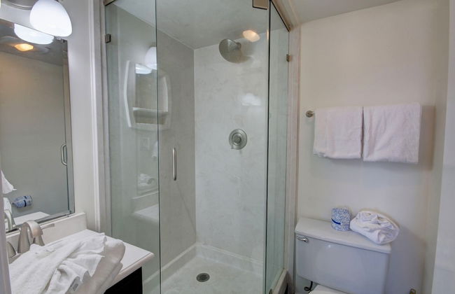 447 El Matador 2 Bedroom Condo by RedAwning - Photo 16